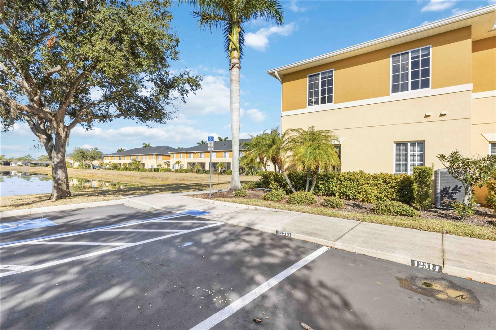 STONEYWOOD COVE - Residential