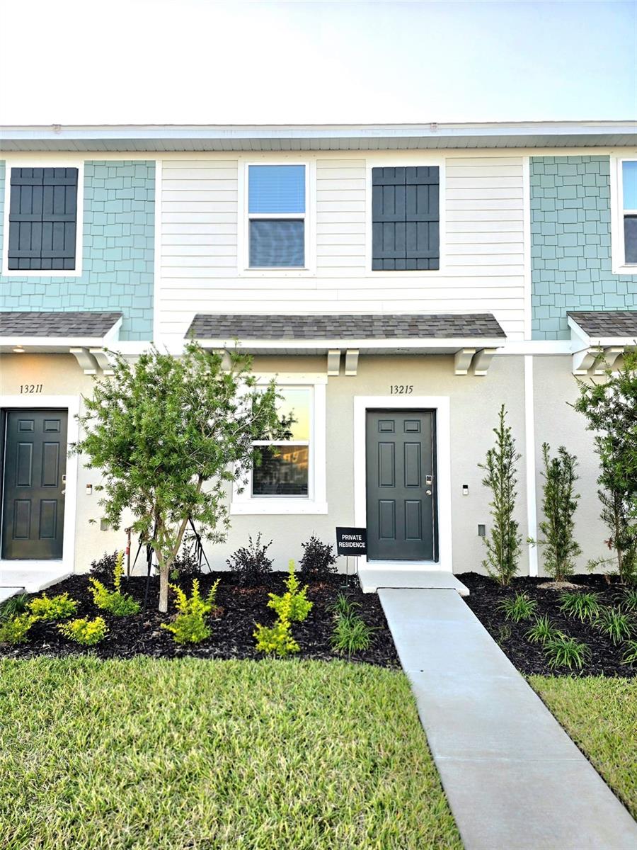 THE TOWNS AT FIRETHORN - Residential Lease