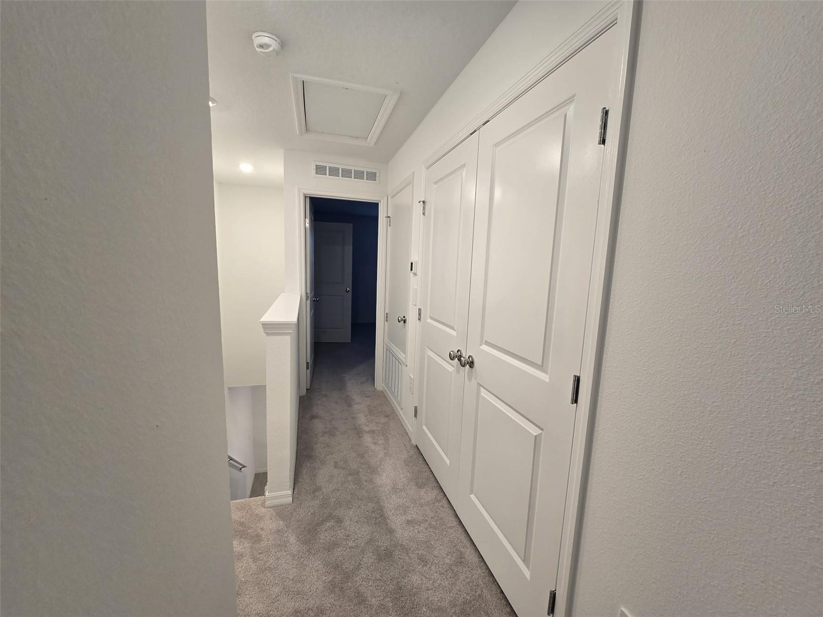 THE TOWNS AT FIRETHORN - Residential Lease