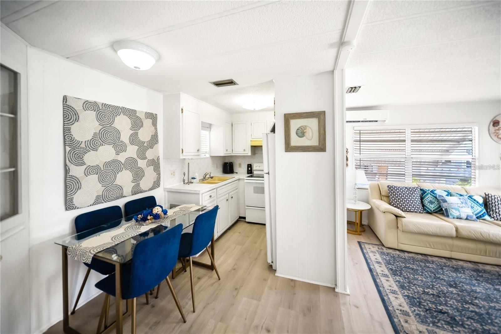 PARADISE BAY ESTATES CO-OP - Residential Lease