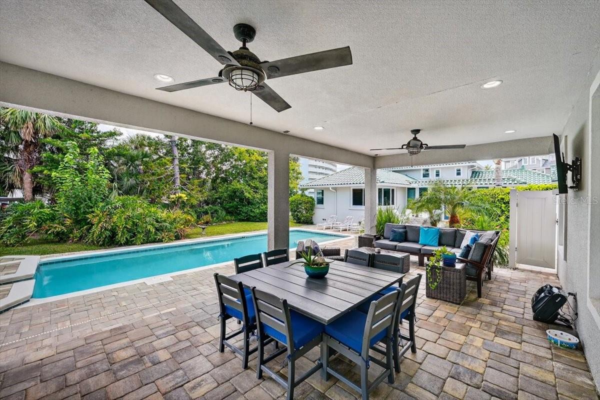 BOSTWICK PARK - Residential