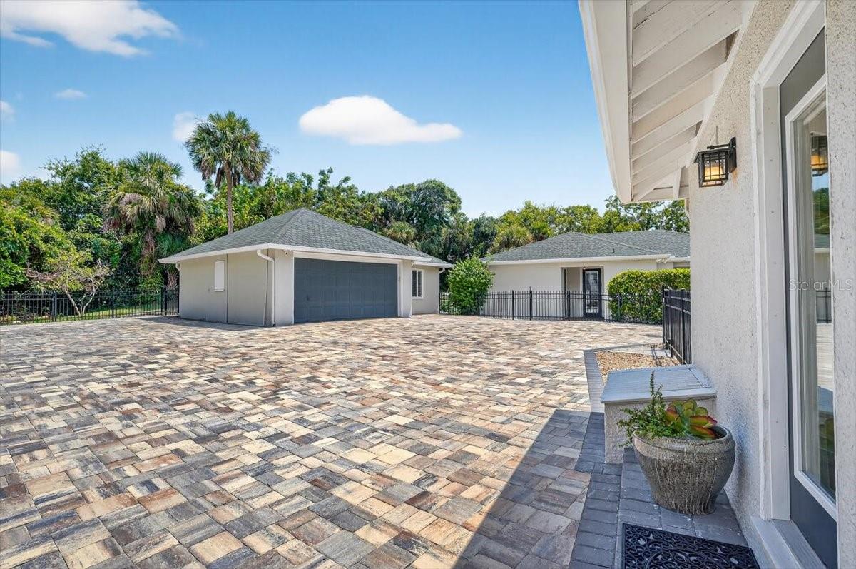 BOSTWICK PARK - Residential