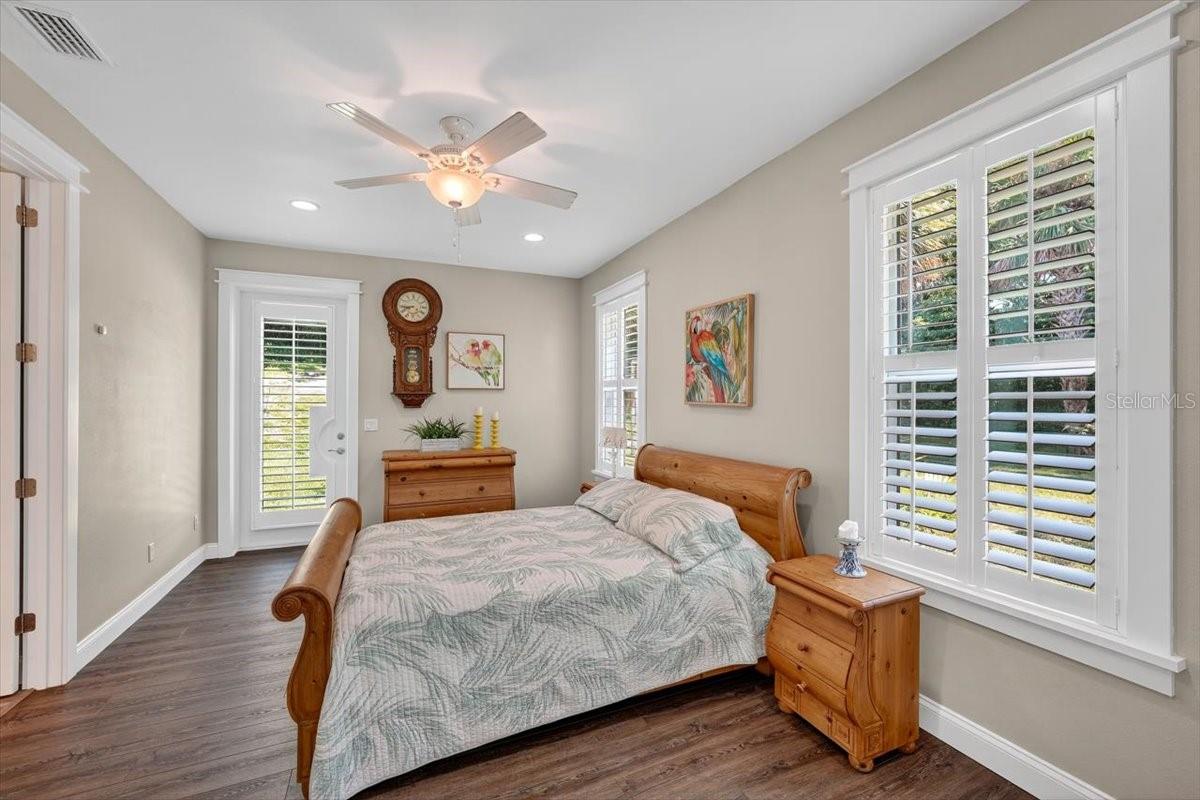 BOSTWICK PARK - Residential