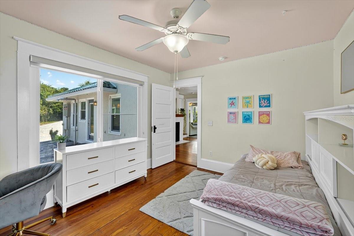 BOSTWICK PARK - Residential