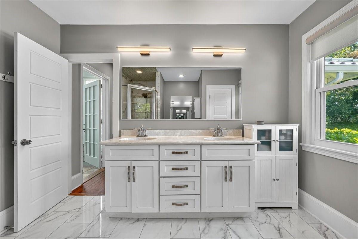 BOSTWICK PARK - Residential