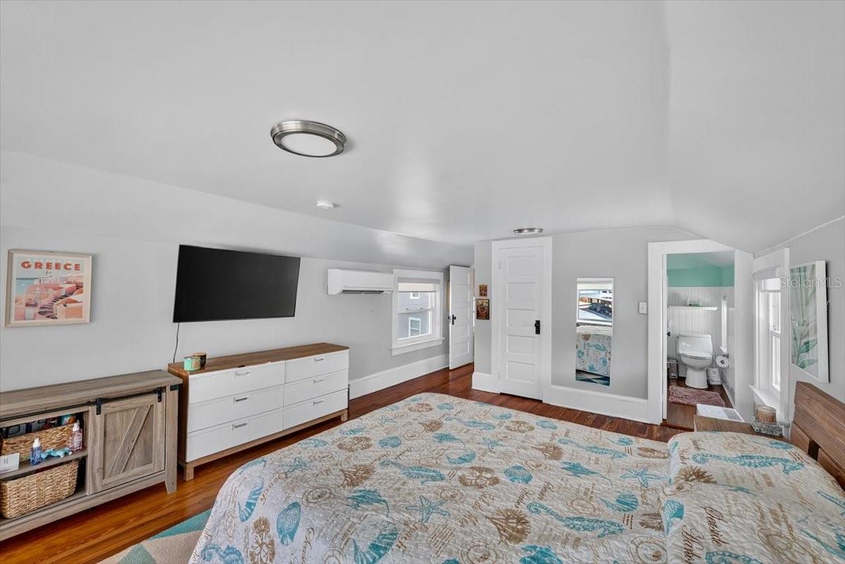 BOSTWICK PARK - Residential