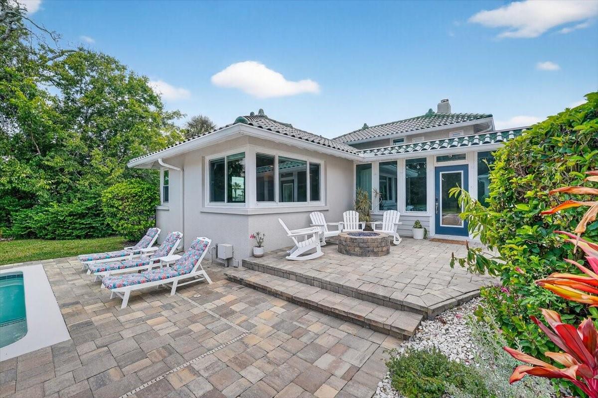 BOSTWICK PARK - Residential