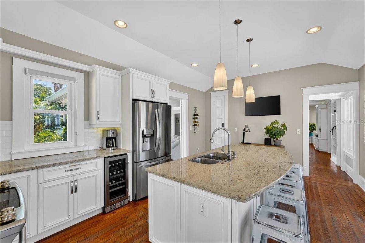 BOSTWICK PARK - Residential