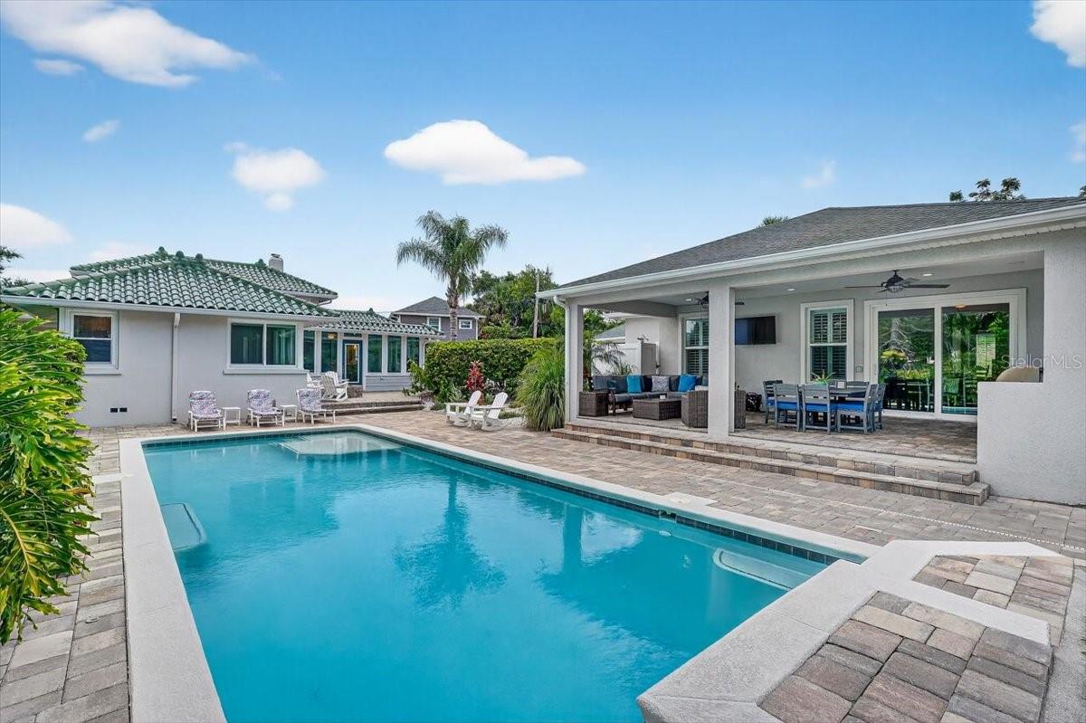 BOSTWICK PARK - Residential