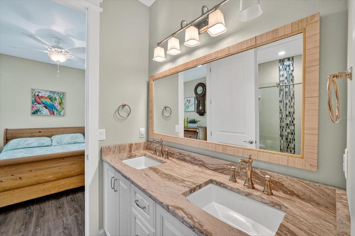 BOSTWICK PARK - Residential