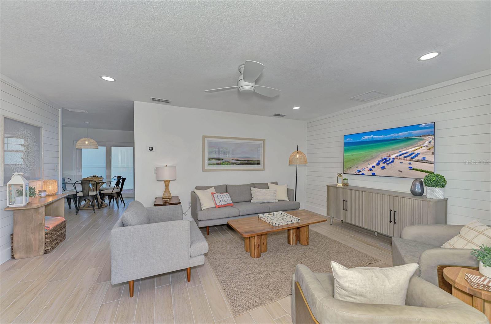 1100 POINT OF ROCKS ROAD