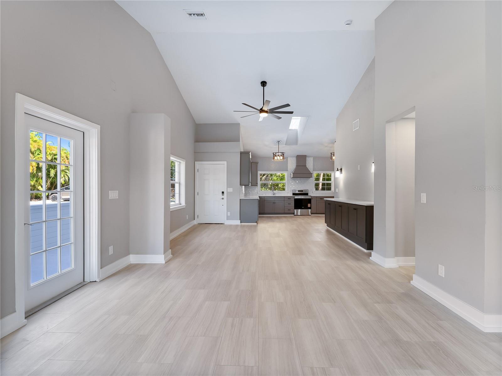 CHARLAU CHANNELS - Residential