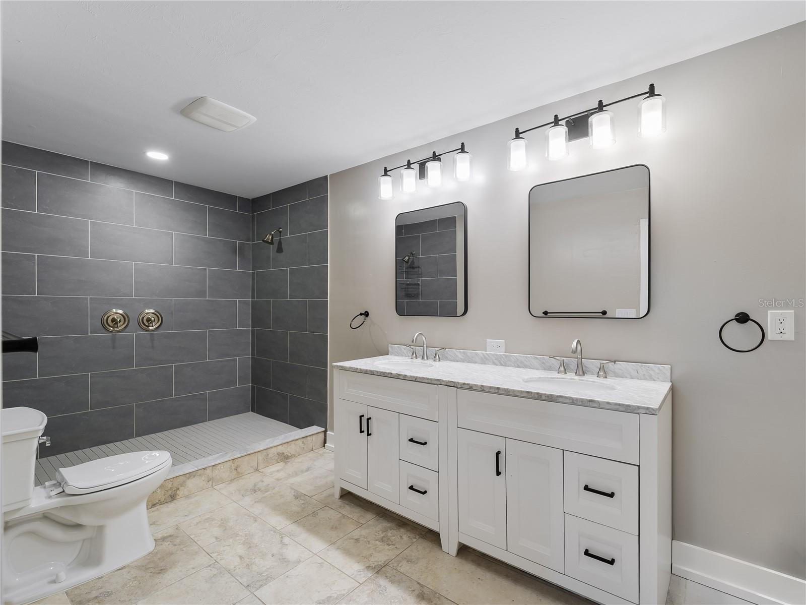 CHARLAU CHANNELS - Residential