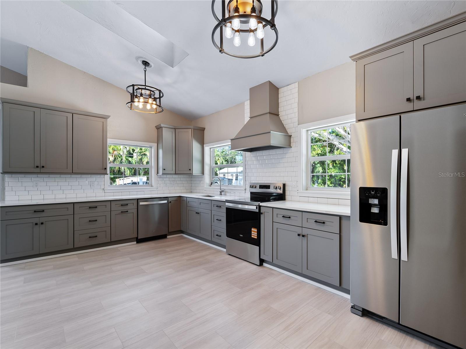 CHARLAU CHANNELS - Residential