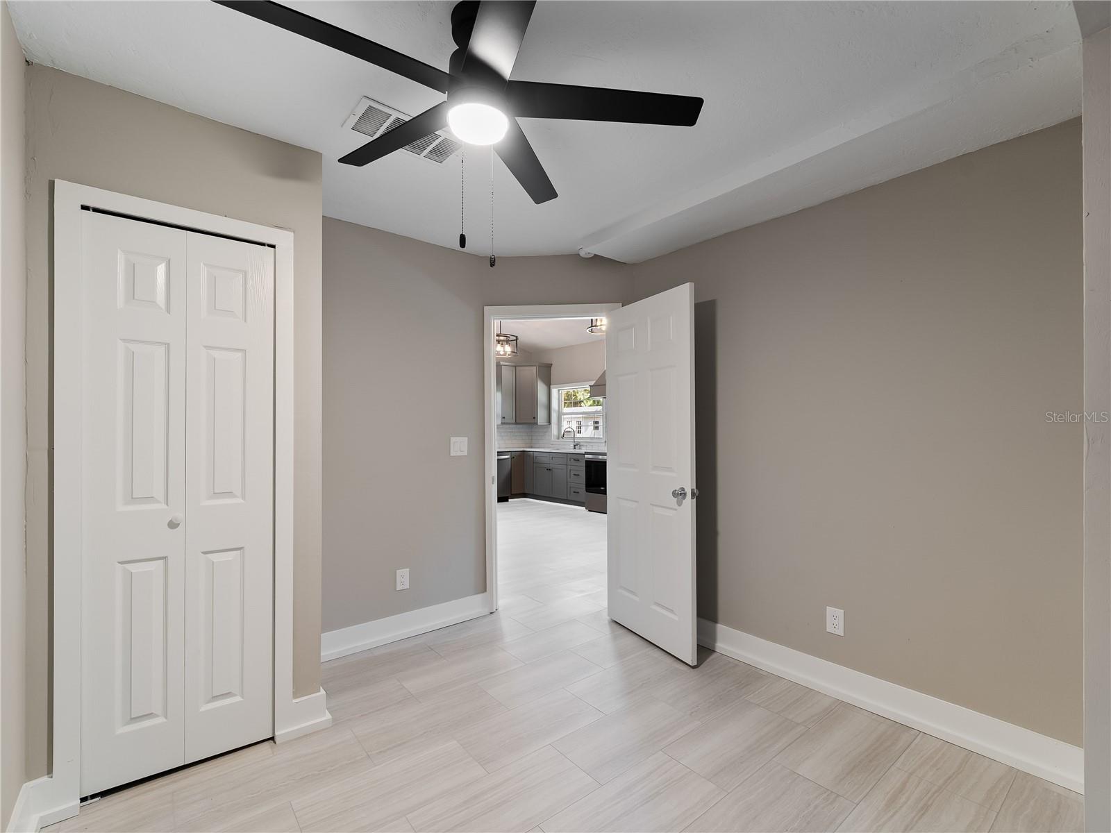 CHARLAU CHANNELS - Residential