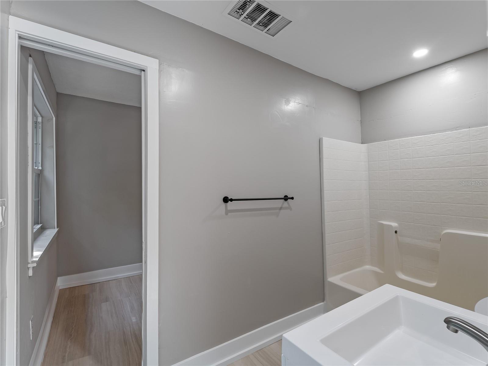 CHARLAU CHANNELS - Residential