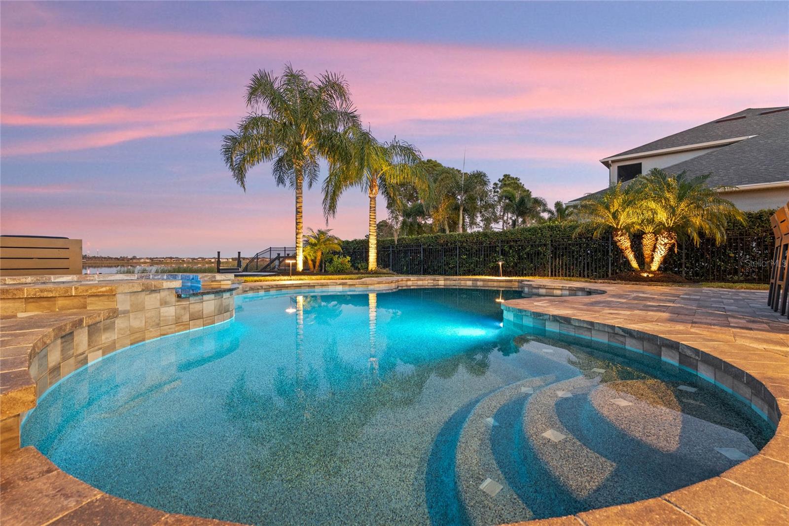 HICKORY HAMMOCK - Residential