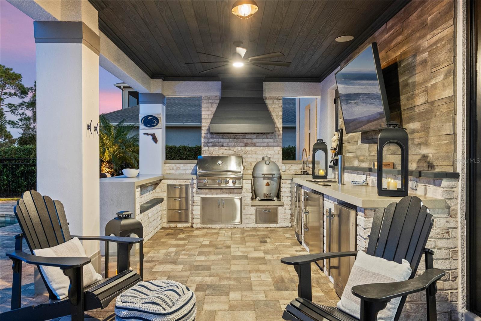 HICKORY HAMMOCK - Residential