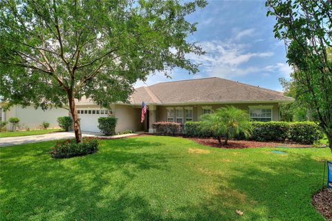 A home in LAKELAND