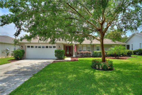 A home in LAKELAND