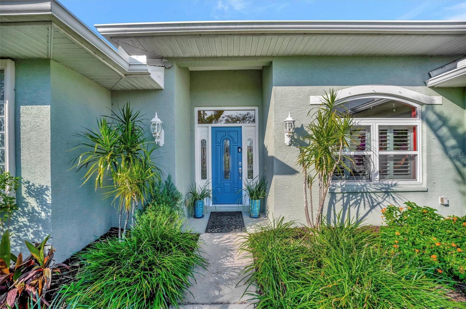 7235 RANGI DRIVE