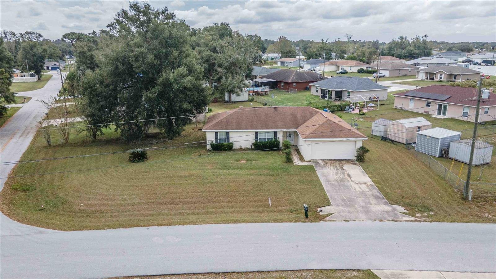 SILVER SPRINGS SHORES - Residential
