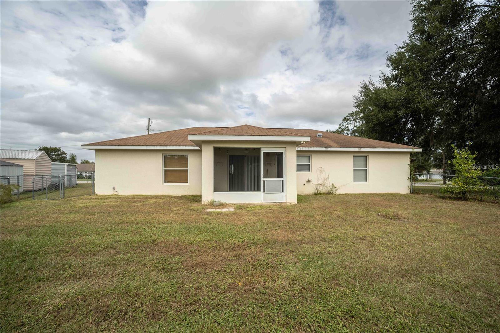 SILVER SPRINGS SHORES - Residential