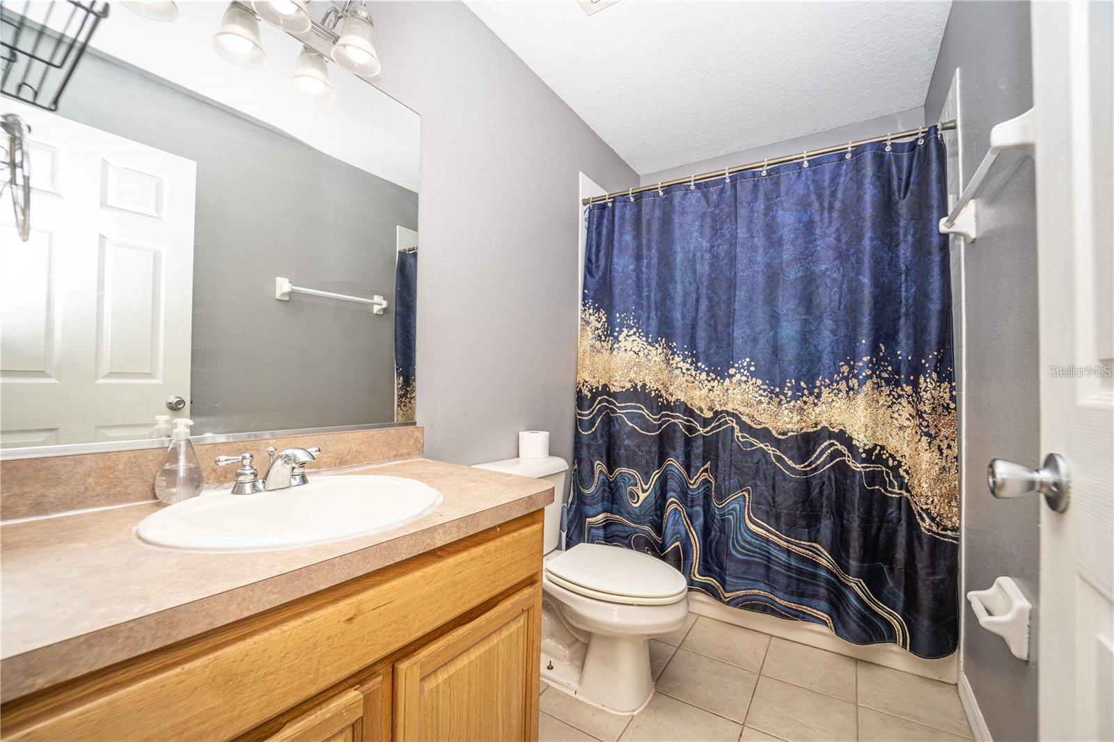 SILVER SPRINGS SHORES - Residential