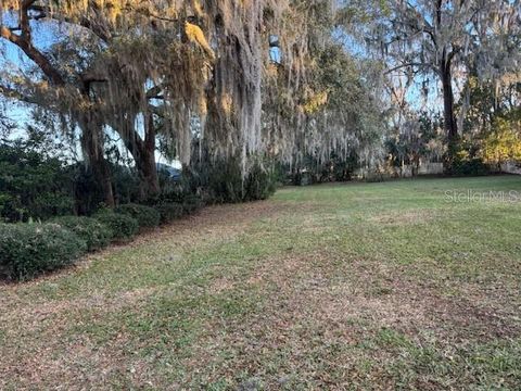 Tiny photo for 11294 N Us Highway 301, Oxford, FL 34484 (MLS # G5108795)