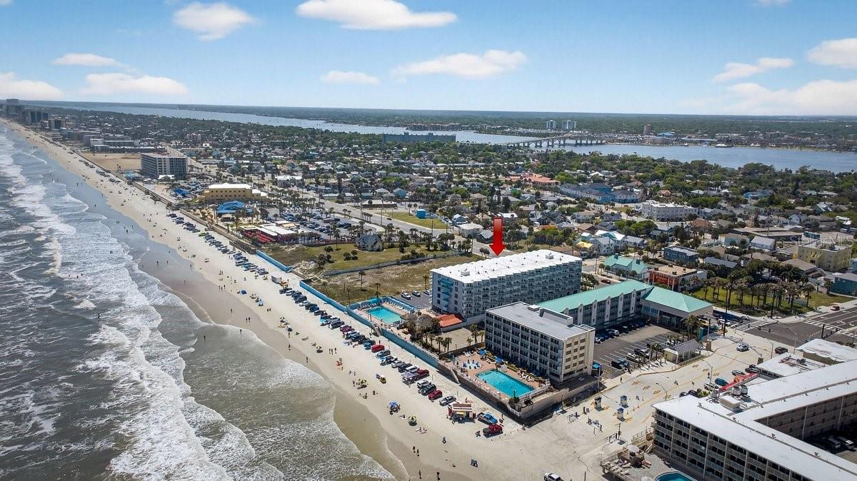 FOUNTAIN BEACH RESORT CONDO - Residential