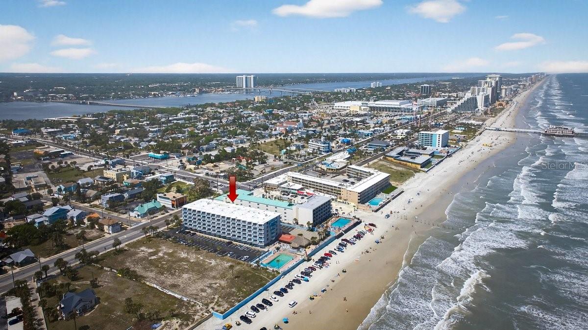 FOUNTAIN BEACH RESORT CONDO - Residential