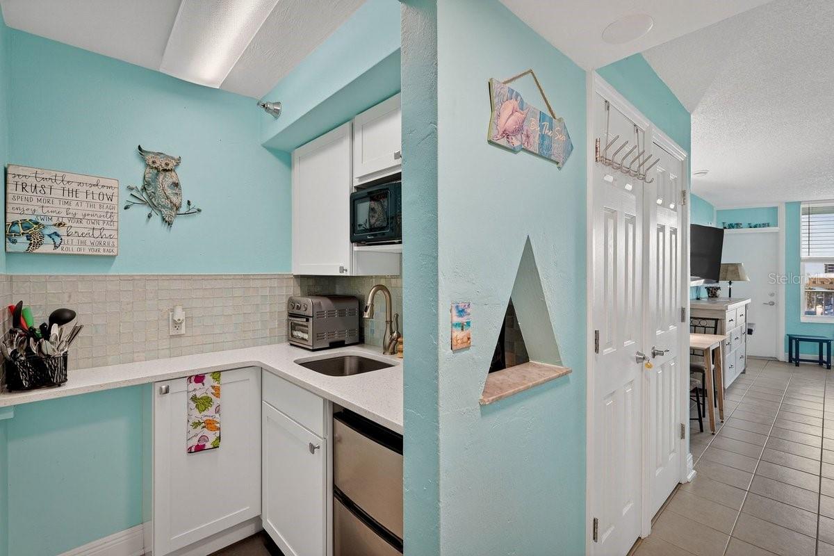 FOUNTAIN BEACH RESORT CONDO - Residential