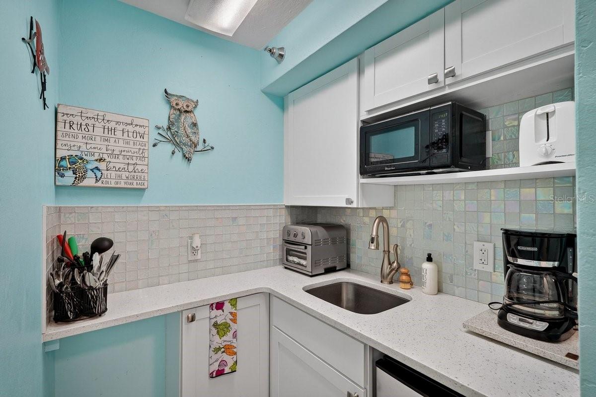 FOUNTAIN BEACH RESORT CONDO - Residential