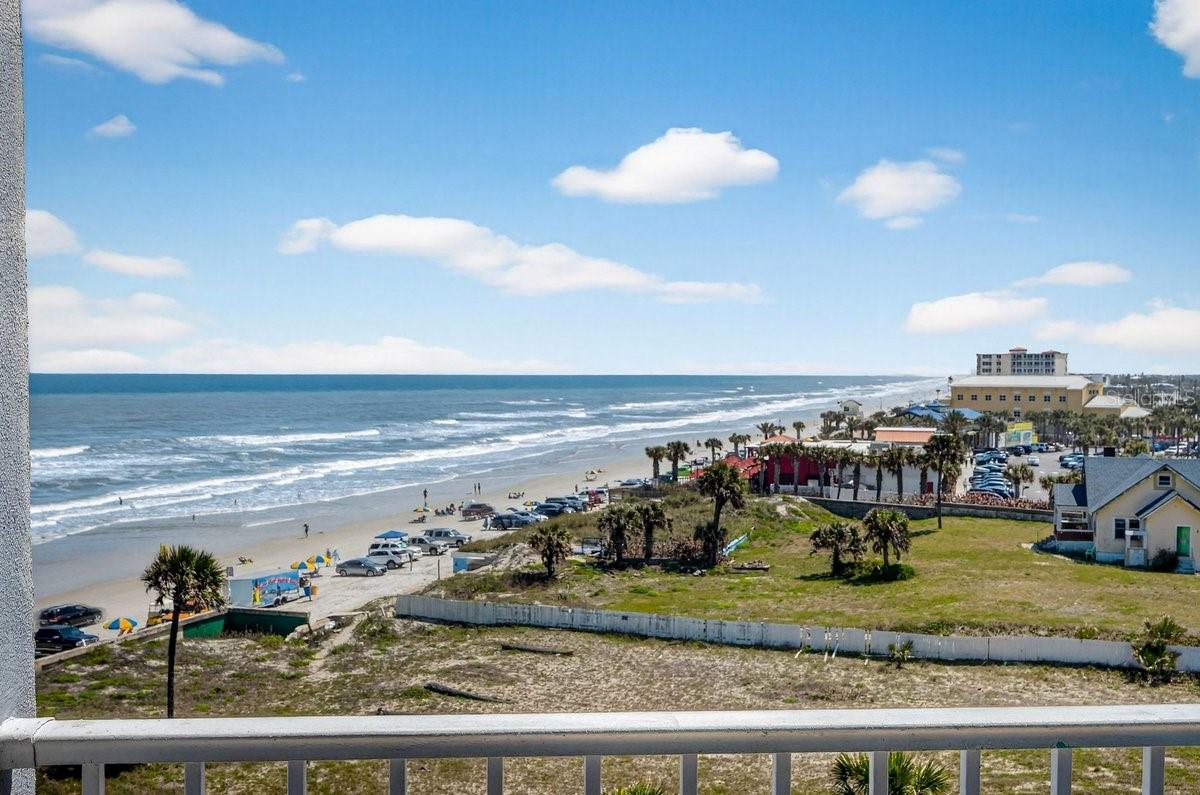 FOUNTAIN BEACH RESORT CONDO - Residential