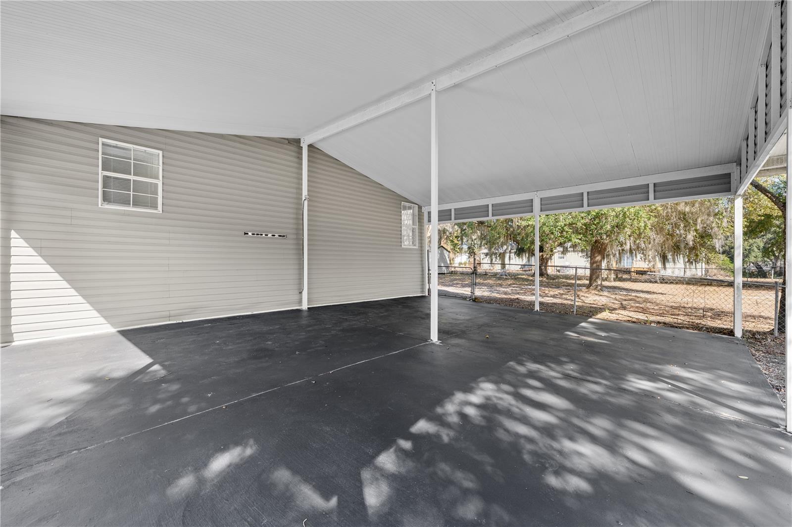 PELICAN ISLE ESTATES - Residential