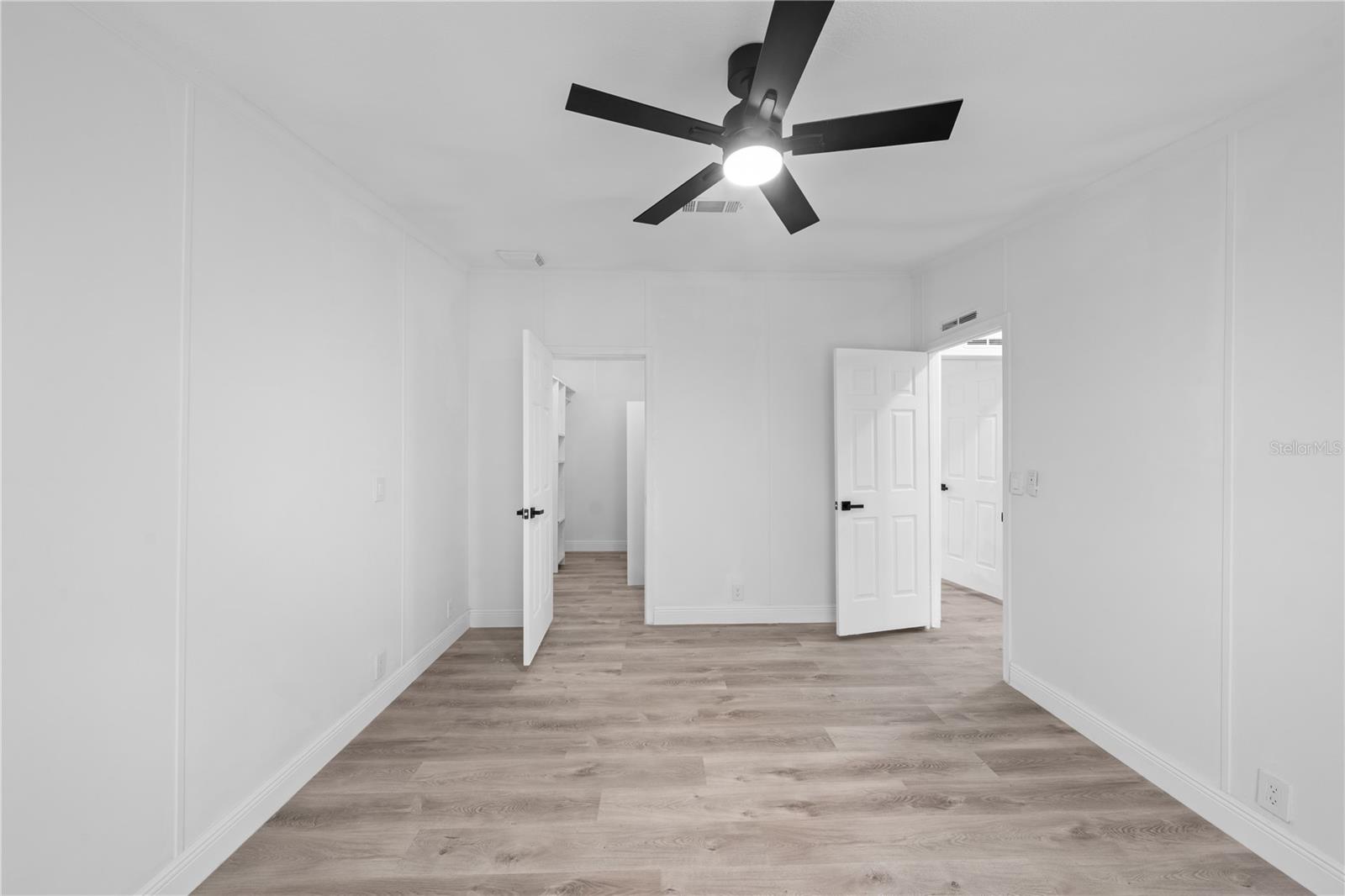 PELICAN ISLE ESTATES - Residential