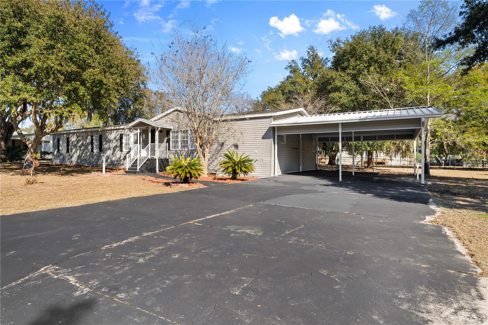 PELICAN ISLE ESTATES - Residential