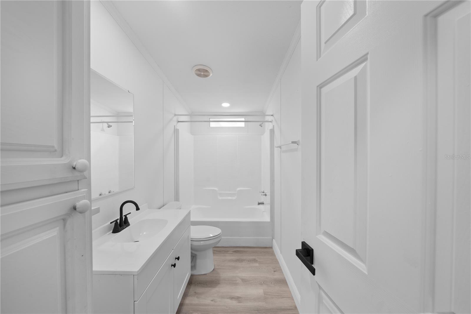 PELICAN ISLE ESTATES - Residential