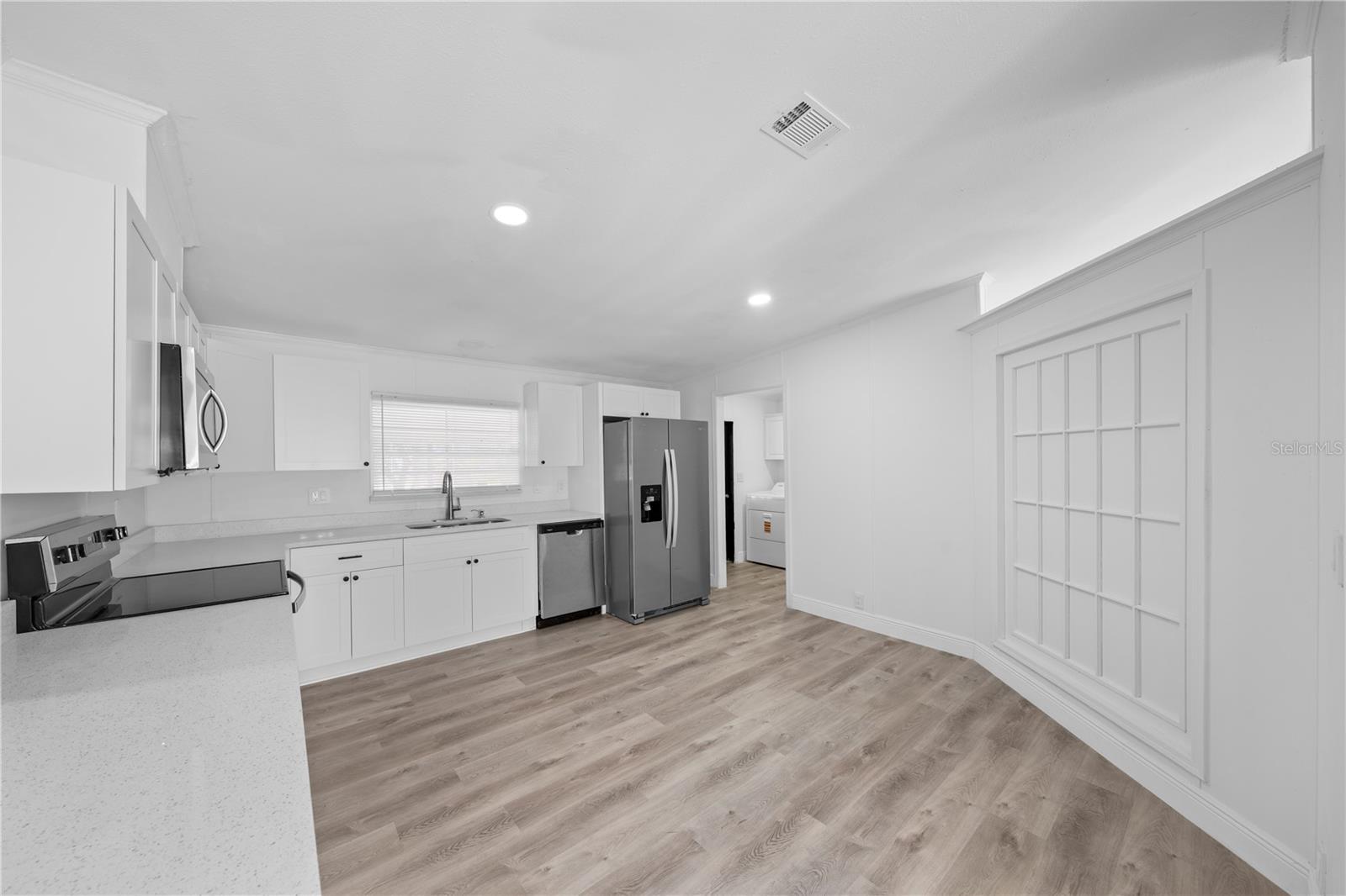 PELICAN ISLE ESTATES - Residential