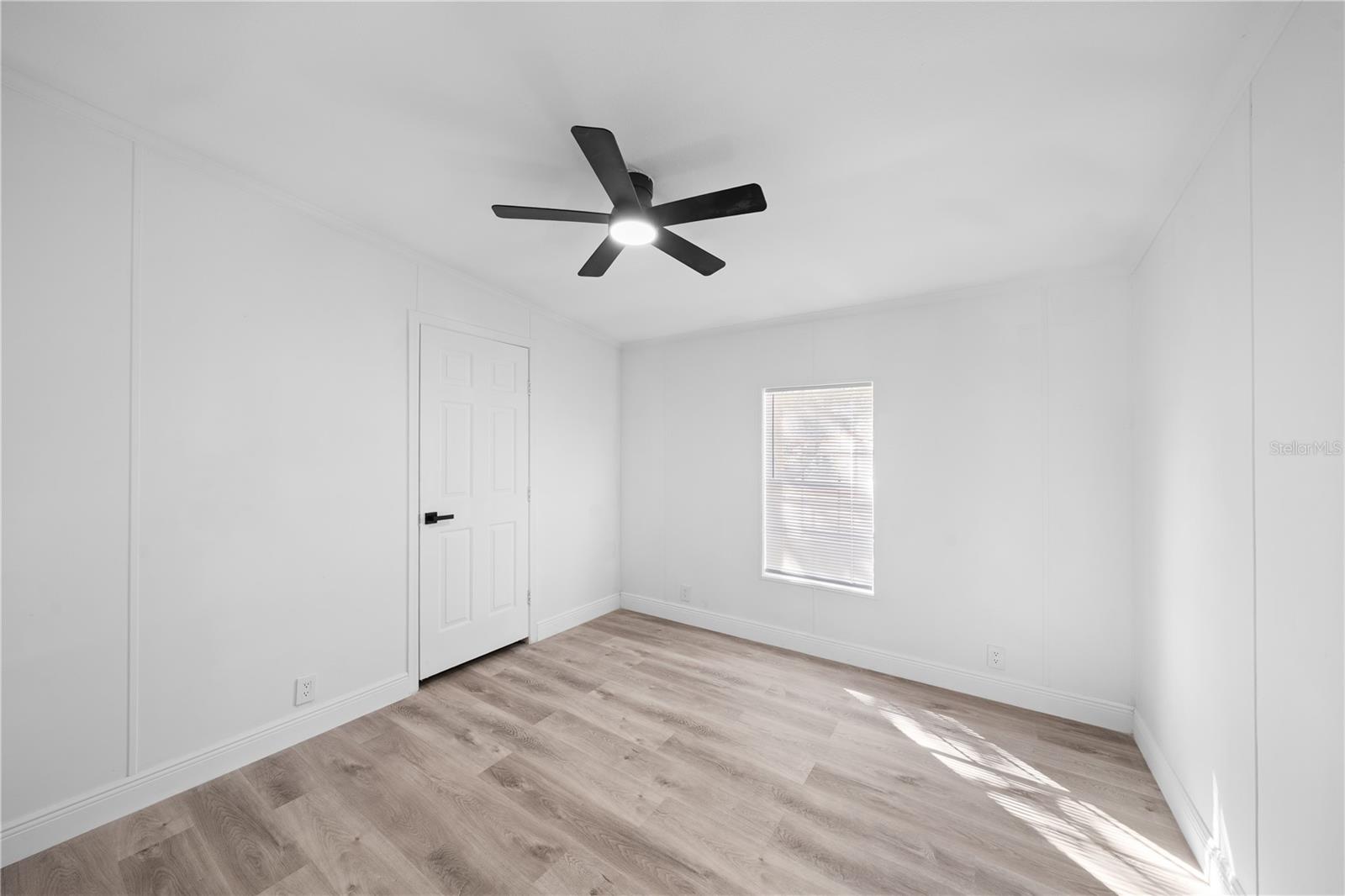 PELICAN ISLE ESTATES - Residential