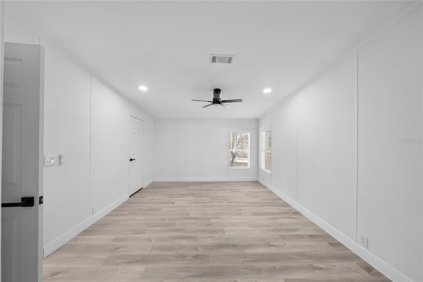 PELICAN ISLE ESTATES - Residential