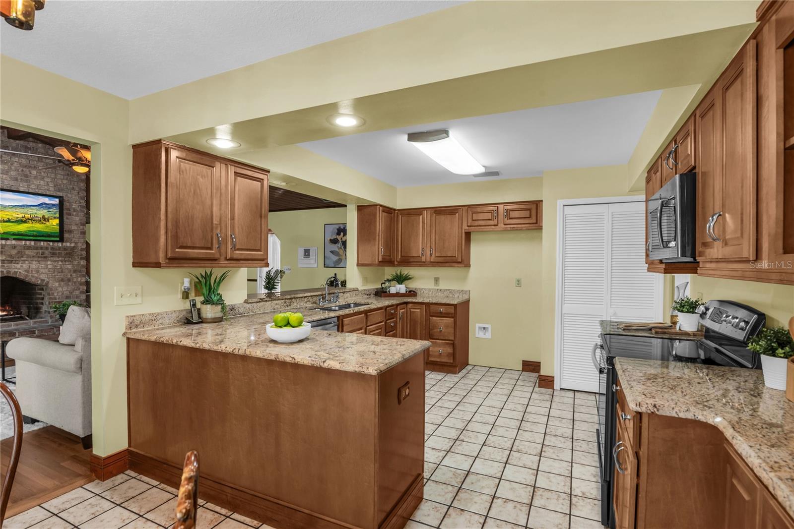 MAITLAND COVE - Residential