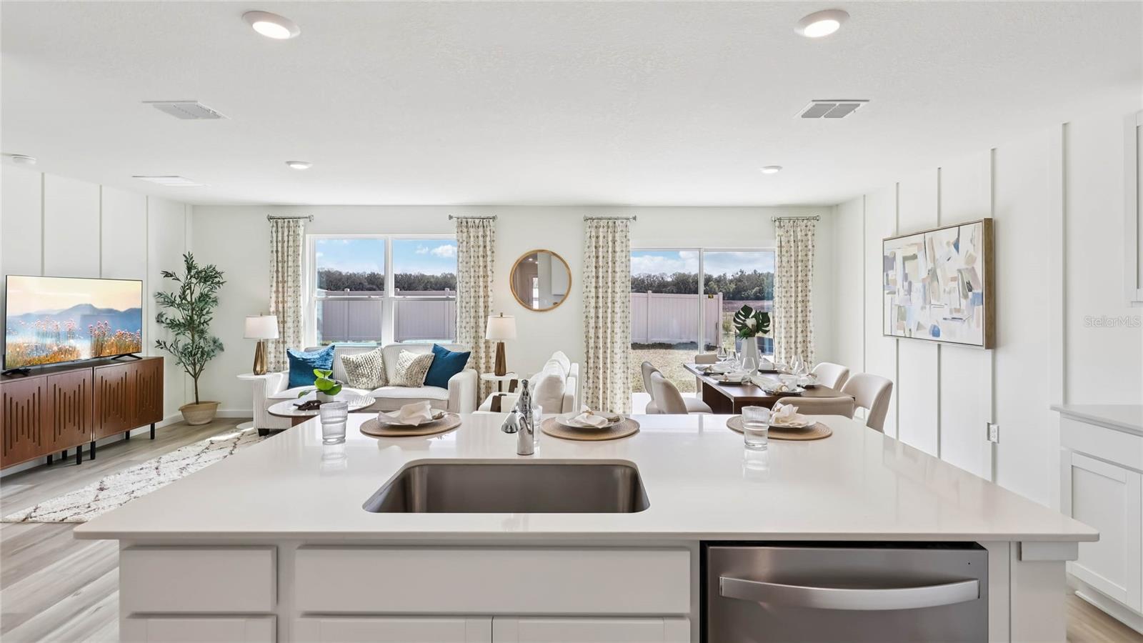 SUNSET HILLS - Residential
