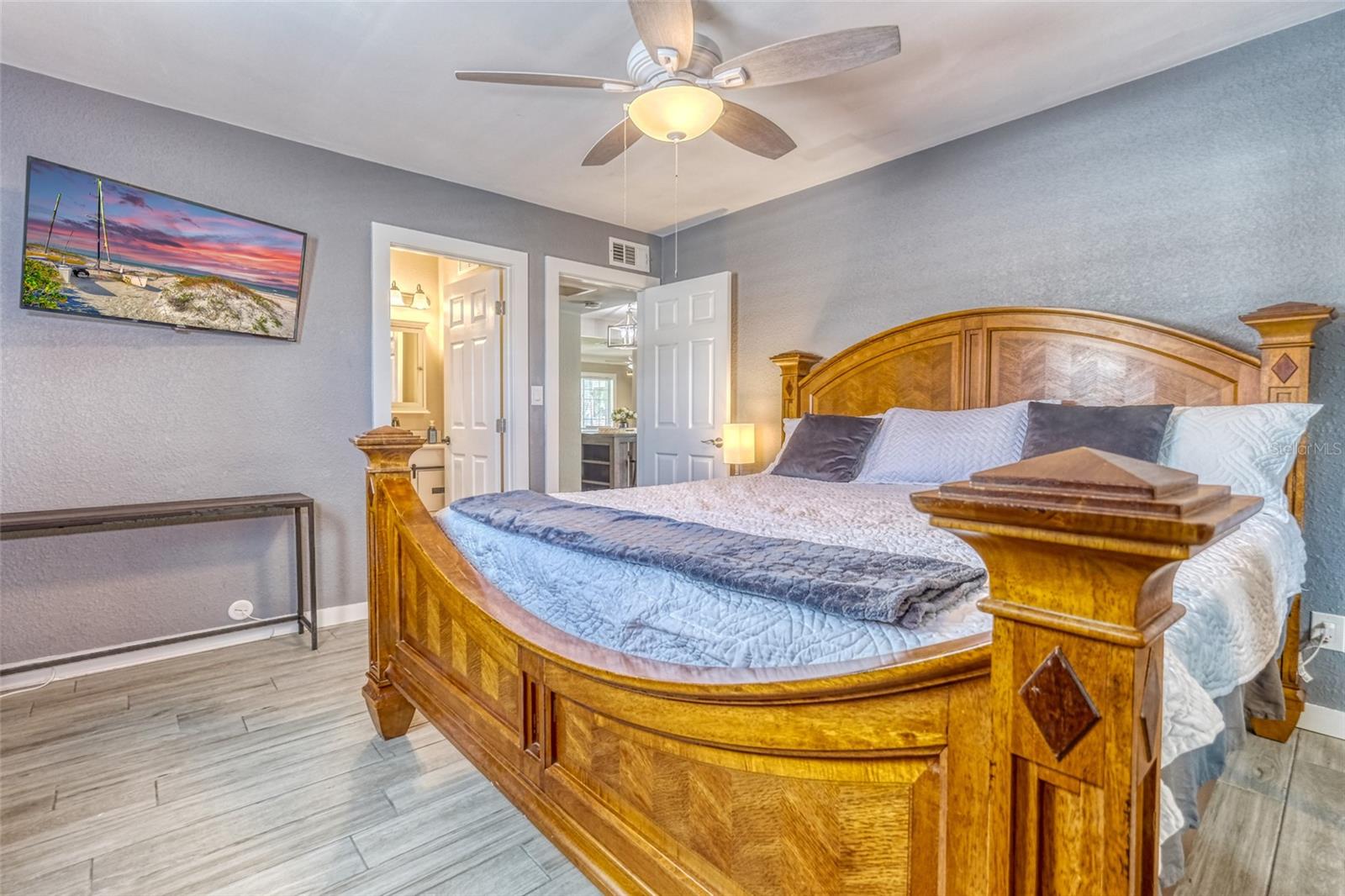 BAY PINES ESTATES - Residential Lease