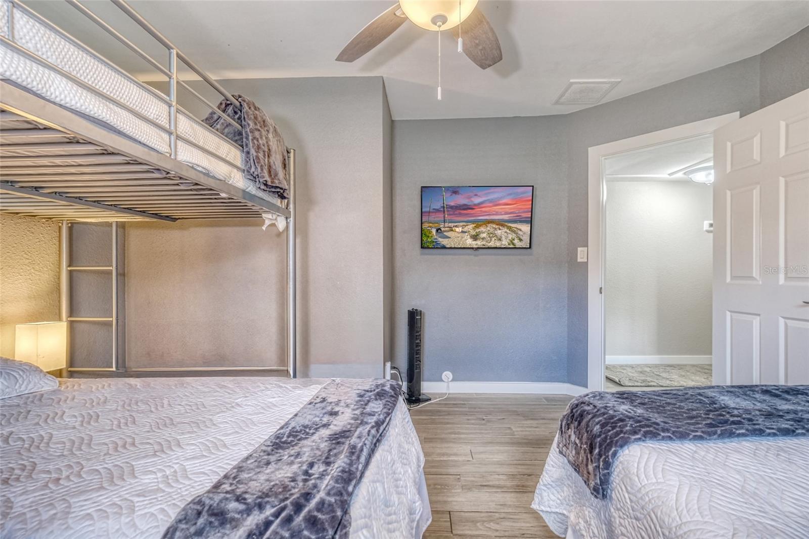 BAY PINES ESTATES - Residential Lease