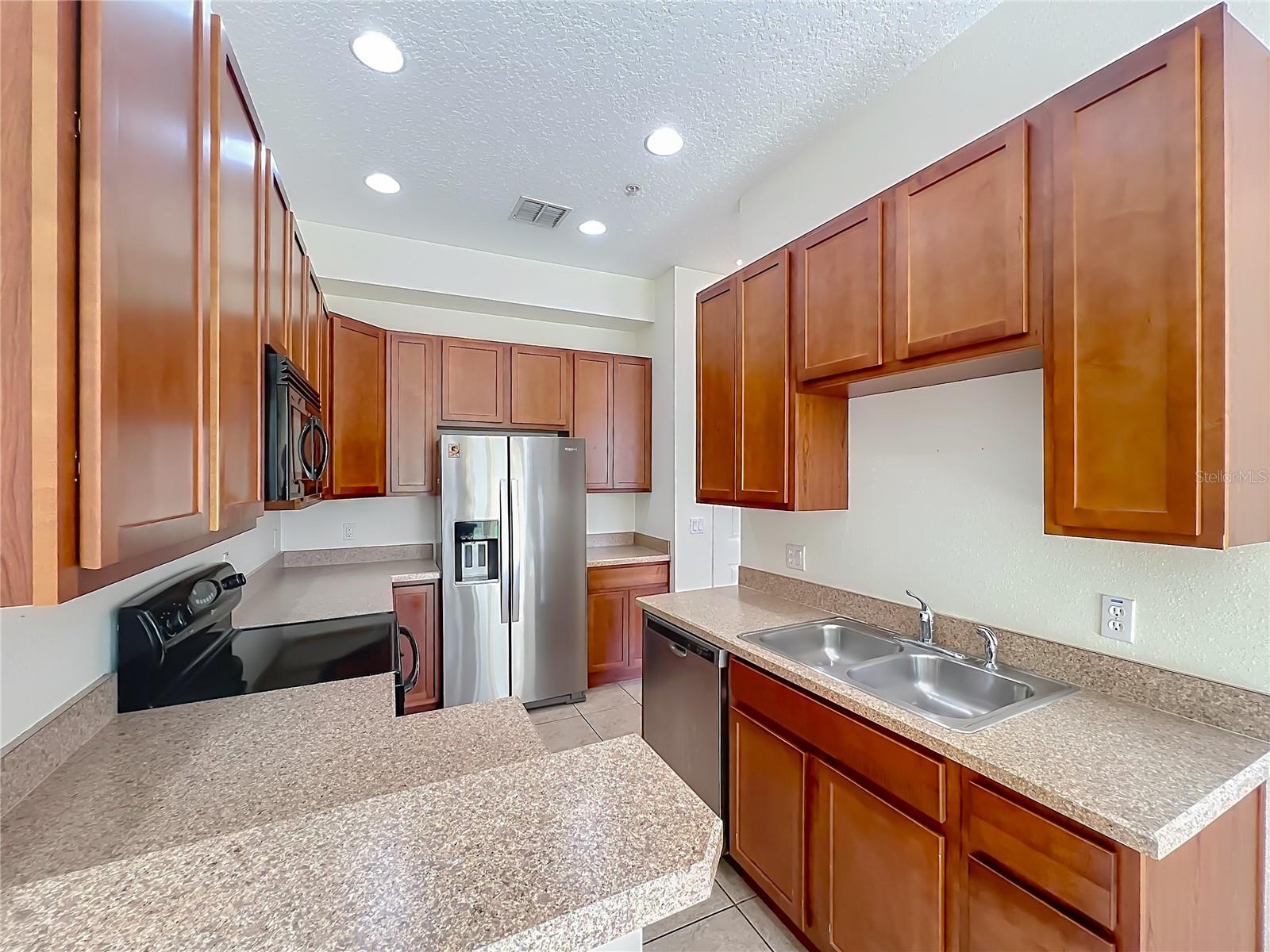 600 NORTHERN WAY 1804