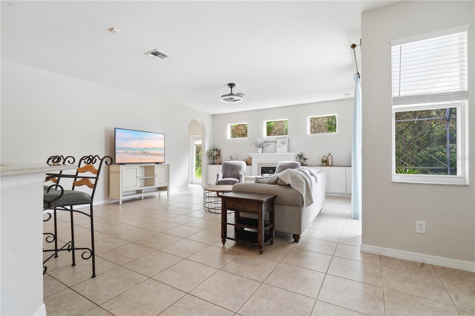 BRIGHTON LAKES PH 1 PARCELS A & G - Residential