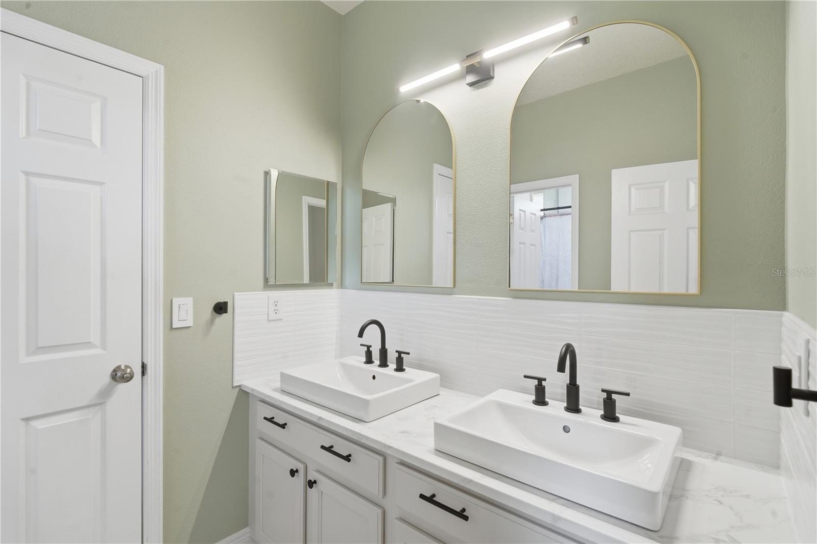 BRIGHTON LAKES PH 1 PARCELS A & G - Residential