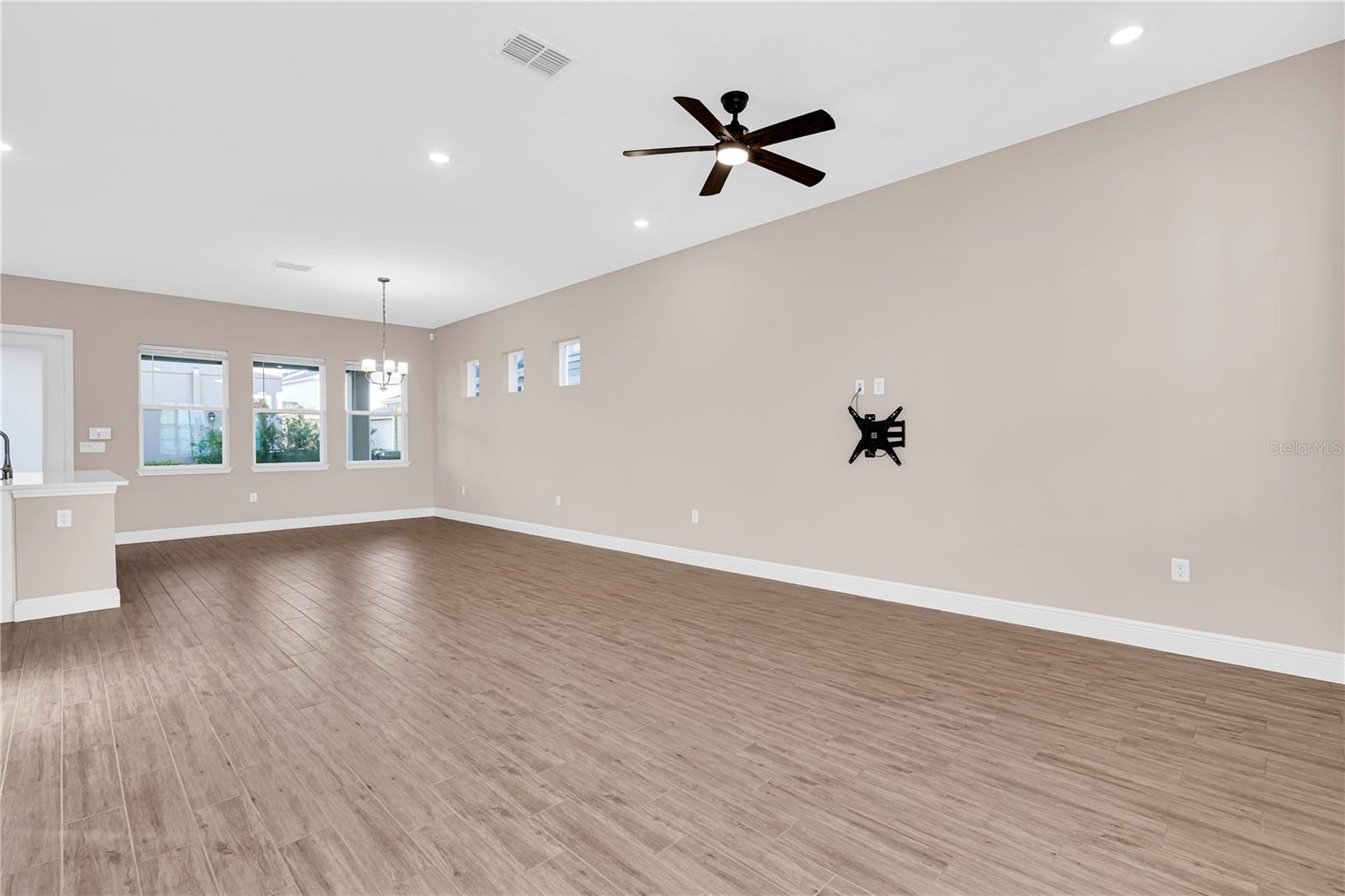 10205 PEARSON AVENUE