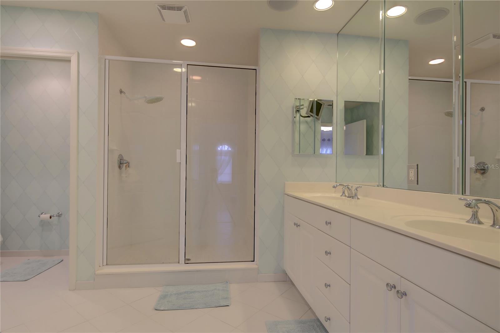 BELLE HARBOR CONDO - Residential